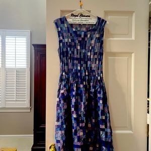 Alquema Crinkle dress. Made in Australia. Size 2 ( compares to American M)